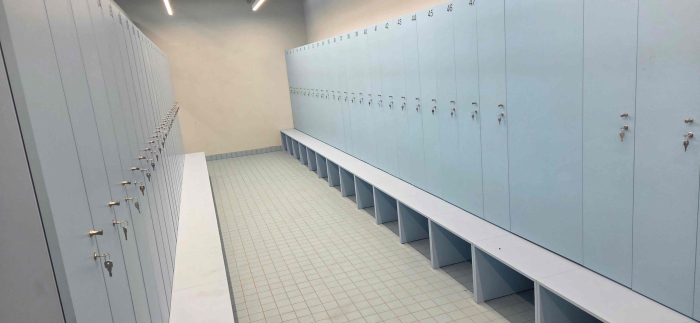 Finální přípravy na slavnostní otevření Akademie